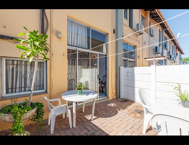 4 BEDROOM DUPLEX FOR SALE IN RESERVOIR HILLS